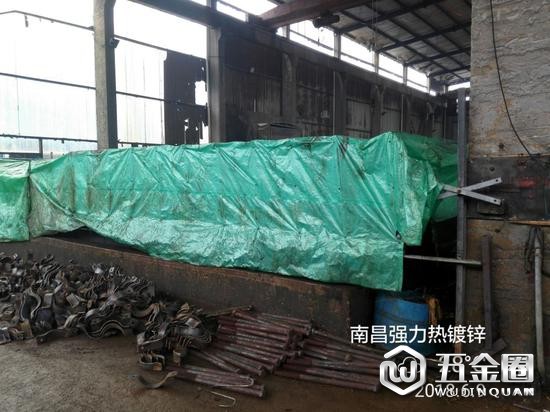 搭塊塑料布就算整改 　?。▉碓矗荷鷳B(tài)環(huán)境部網站）